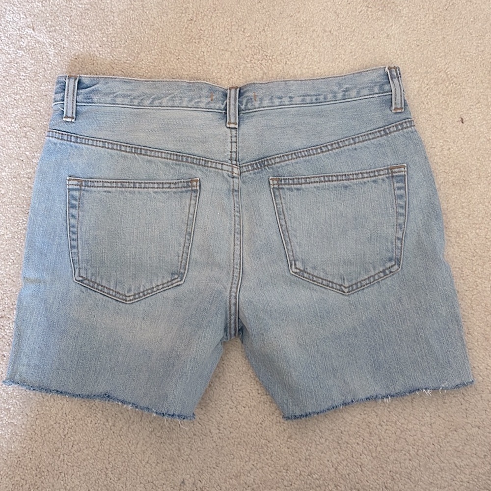 Free People Buttoned Fly Cut Off Light Wash Jean Shorts. Size W30. P/A1723 - Picture 4 of 6